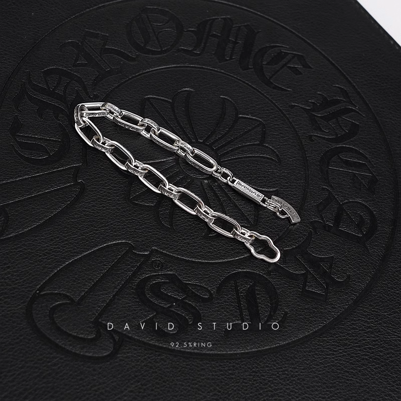 INSCRIBED LOGO CHAIN BRACELET