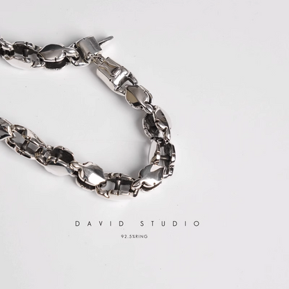 FLEUR TAIL PATTERN BRACELET