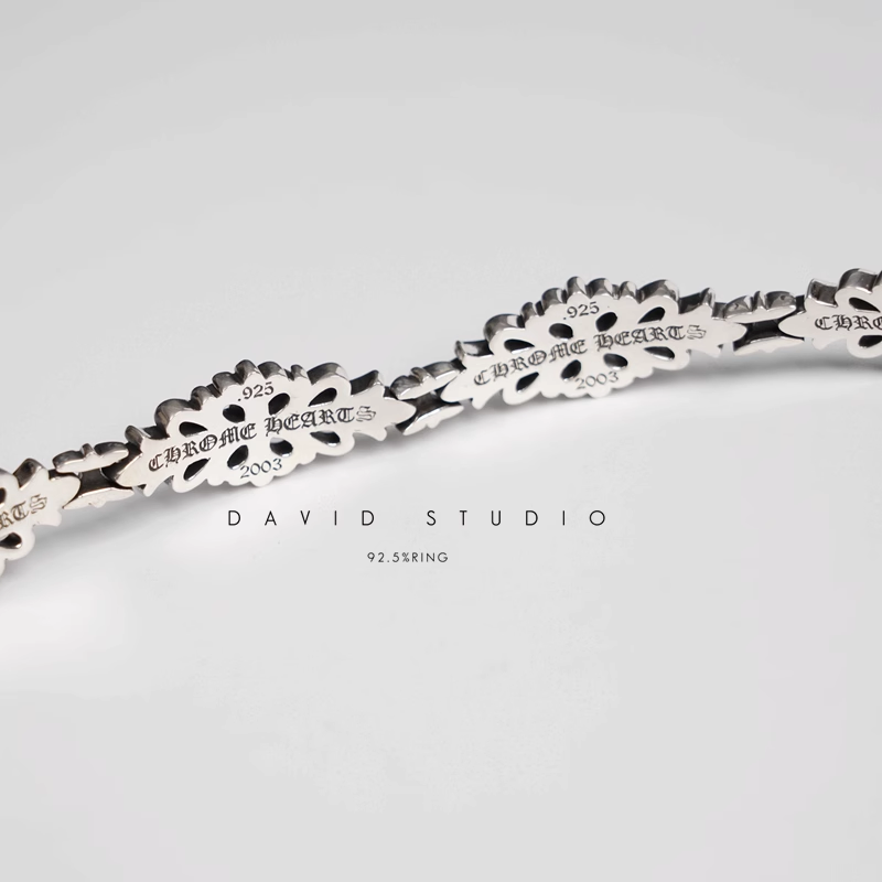 DOUBLE CROSS PATTERN BRACELET