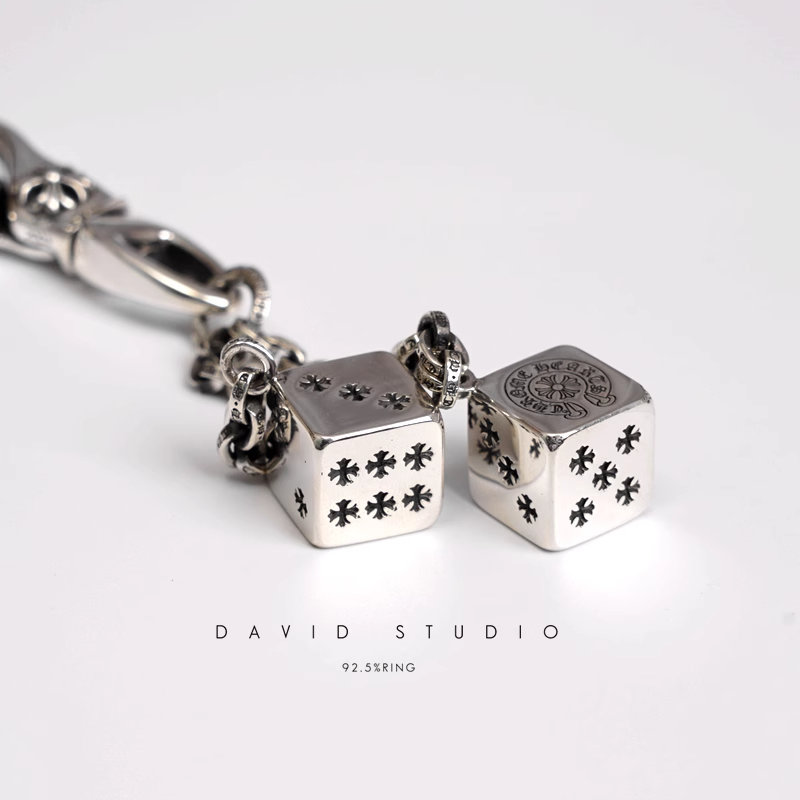 DICE KEYCHAIN