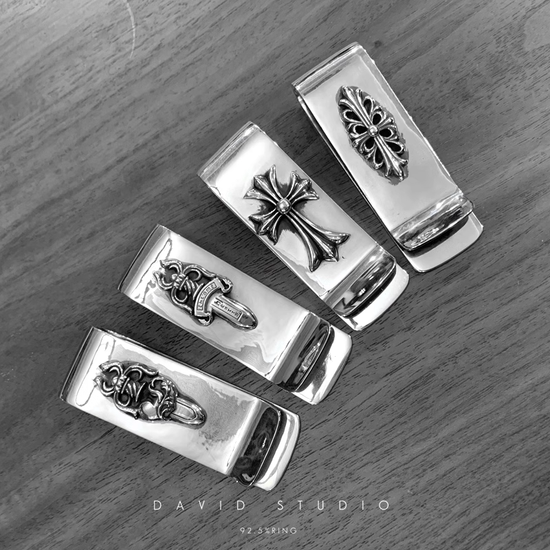 HEART DAGGER MONEY CLIP