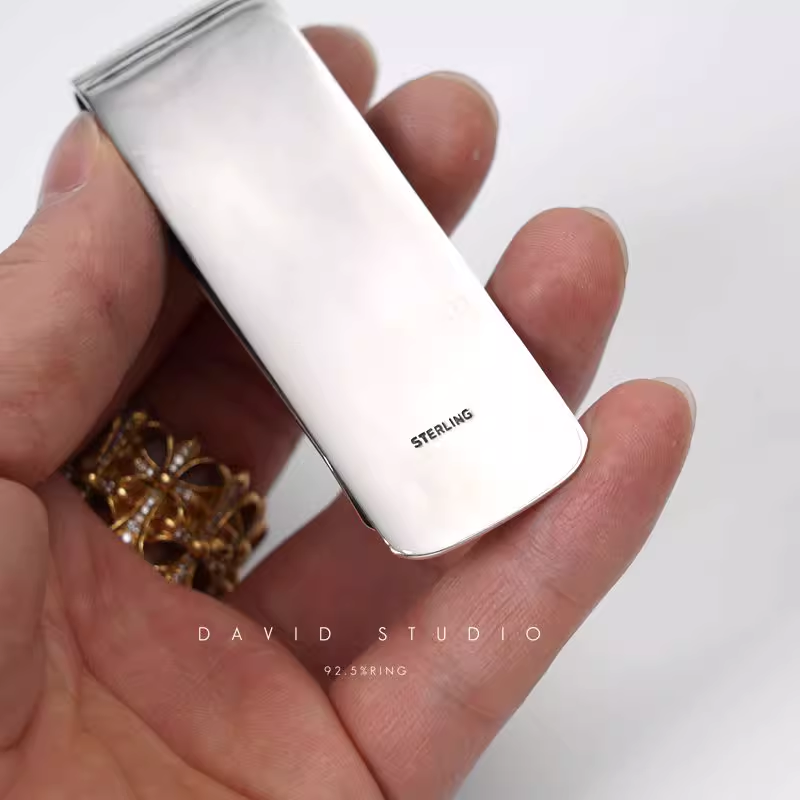 DAGGER MONEY CLIP