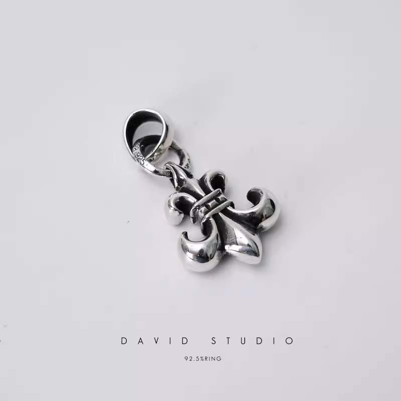 BS FLEUR PENDANT WITH BAIL