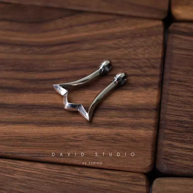 RING CATCH PENDANT
