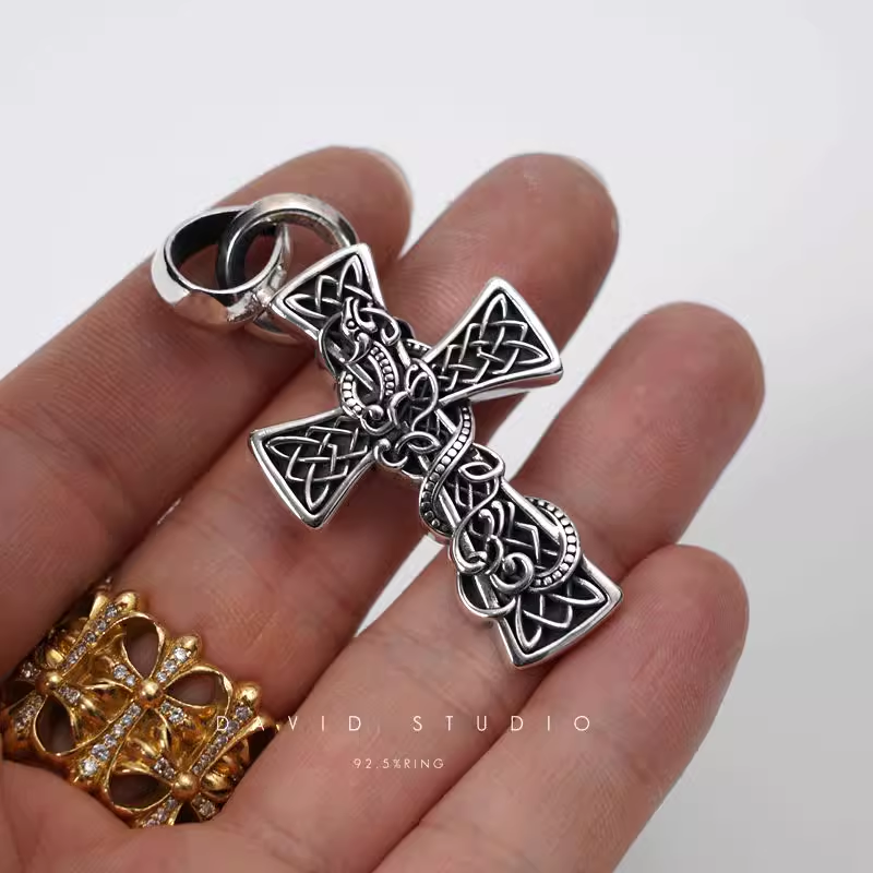 CELTIC CROSS PENDANT