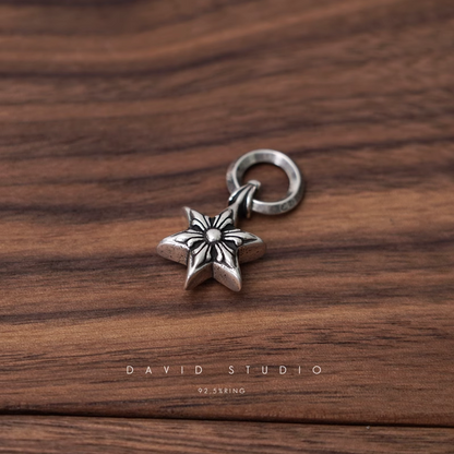 STAR CHARM