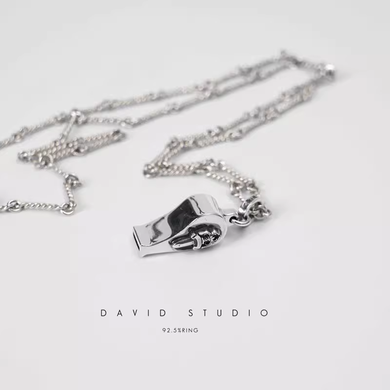 MINI DAGGER WHISTLE PENDANT – TWIST CHAIN