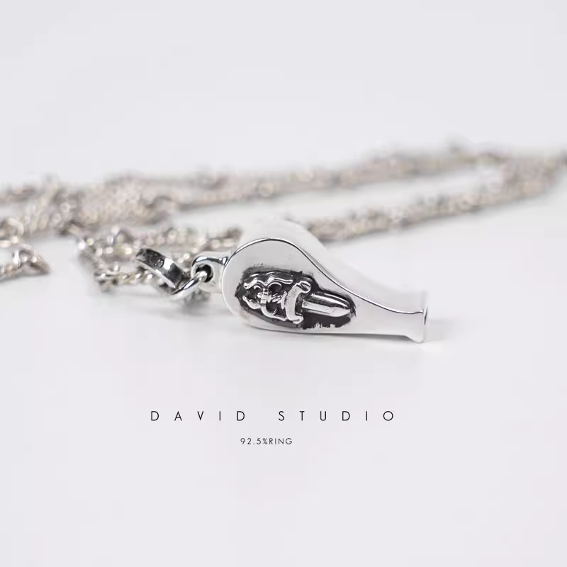 MINI DAGGER WHISTLE PENDANT – TWIST CHAIN