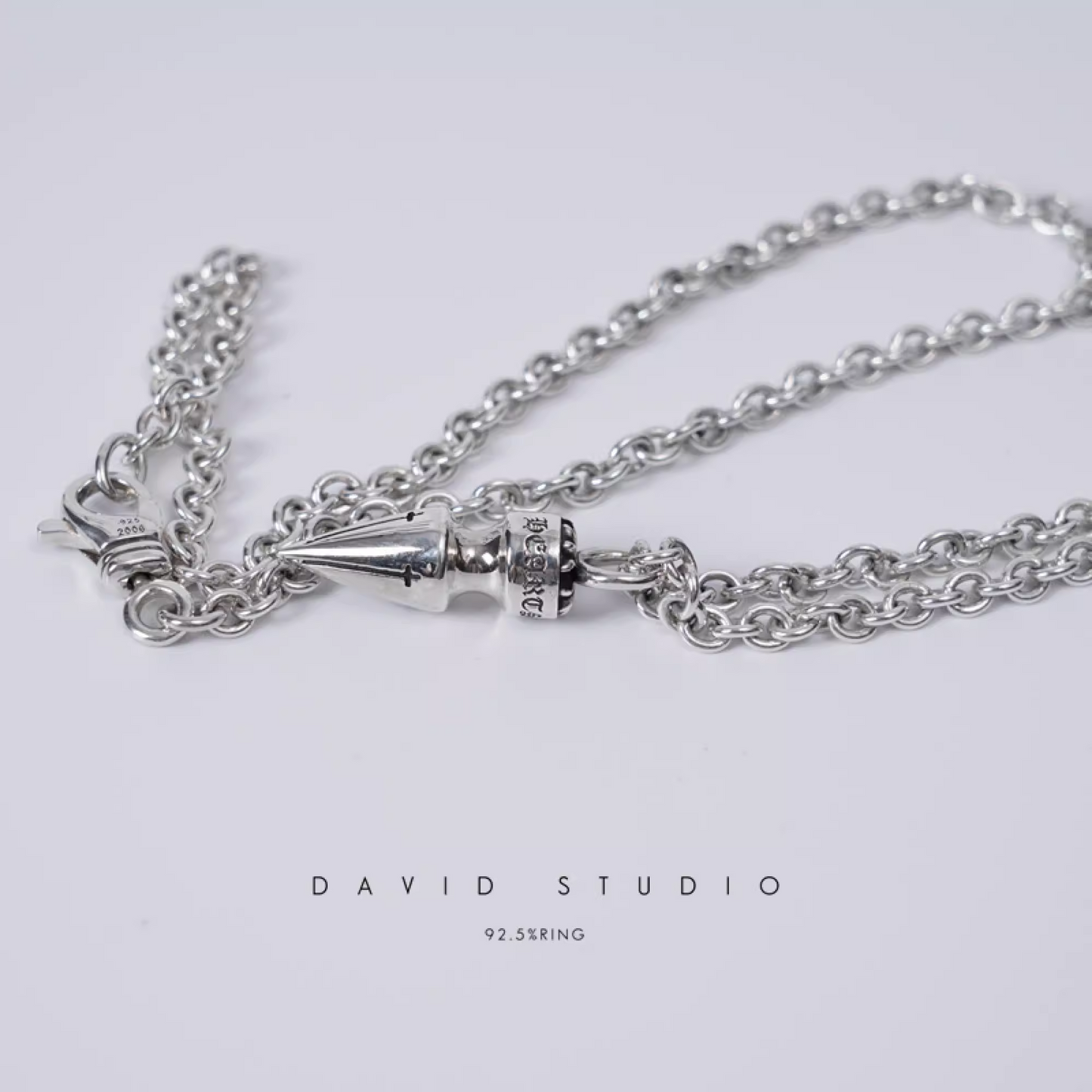 SPIKE PENDANT – ROLL CHAIN