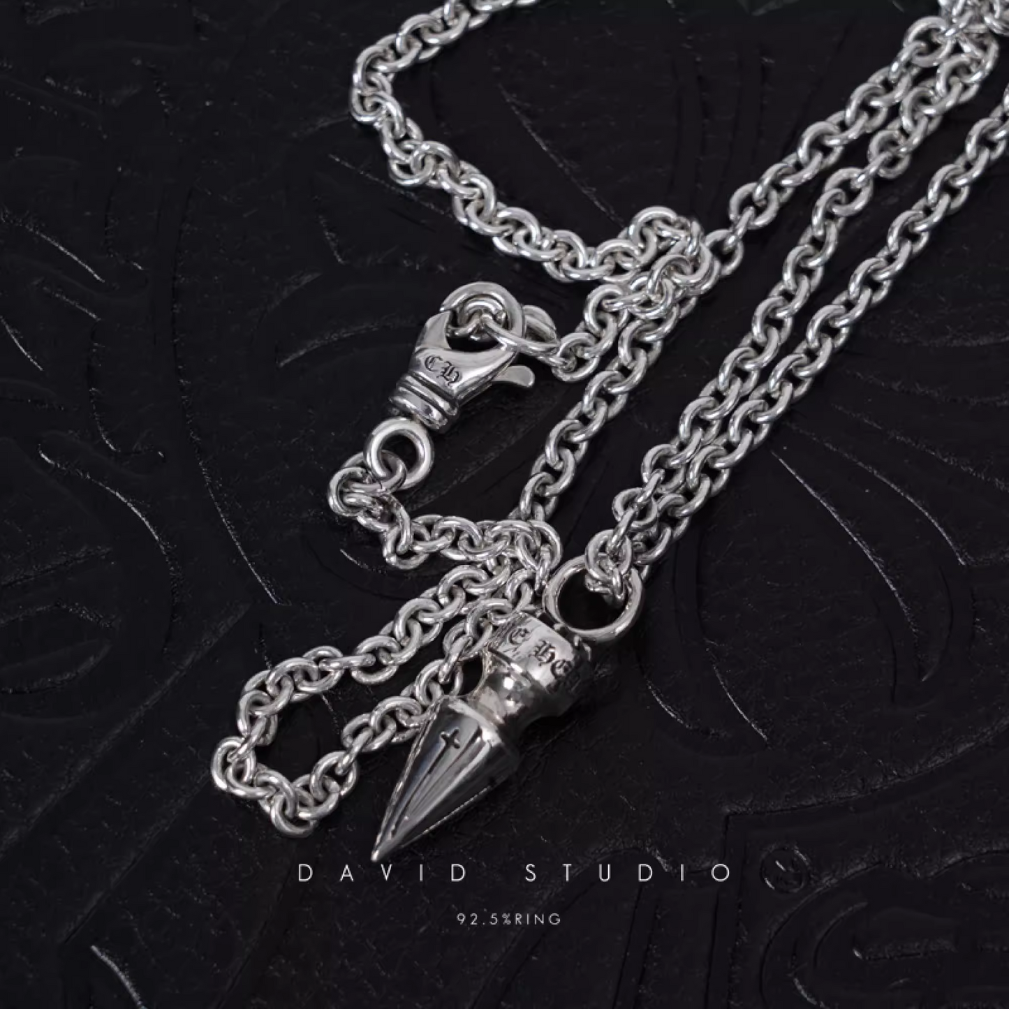 SPIKE PENDANT – ROLL CHAIN