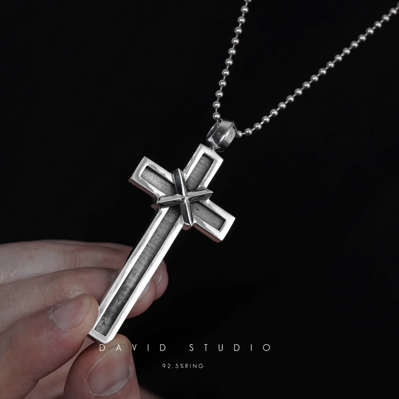 MAPPLETHORPE PENDANT – BALL CHAIN