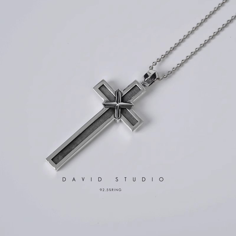 MAPPLETHORPE PENDANT – BALL CHAIN