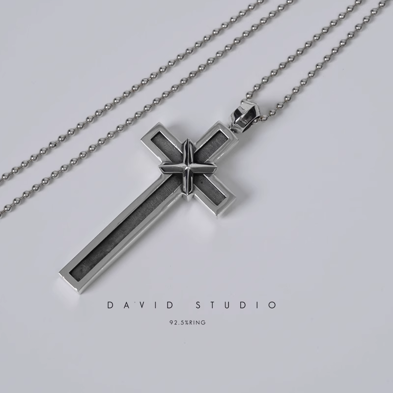 MAPPLETHORPE PENDANT – BALL CHAIN