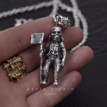 FOTI ASTRONAUT PENDANT – ROLL CHAIN