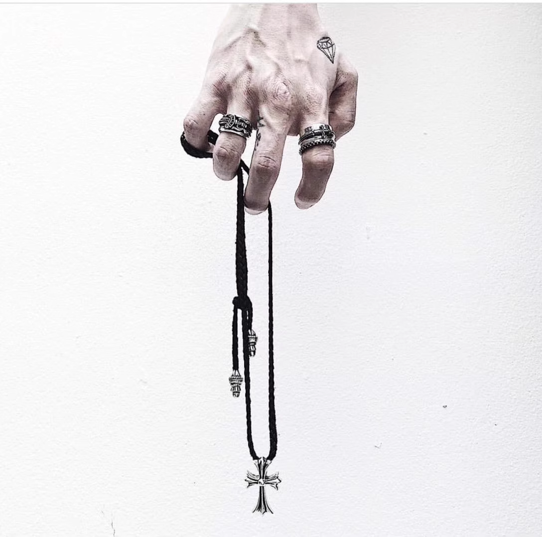 SMALL CROSS PENDANT – LEATHER BRAID