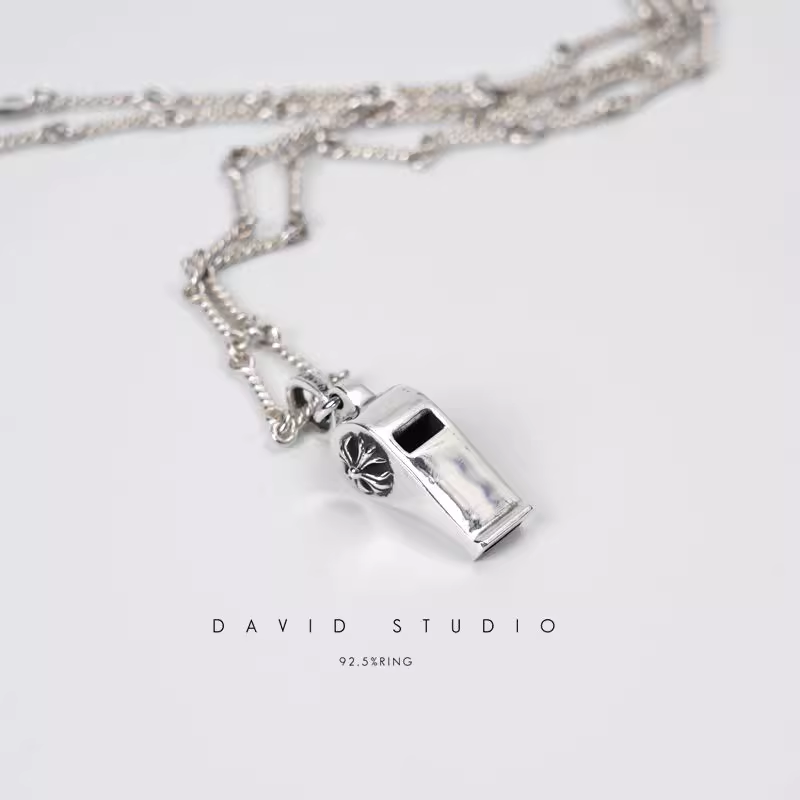 MINI CH PLUS WHISTLE PENDANT – TWIST CHAIN