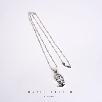CH LOGO PENDANT – TWIST CHAIN