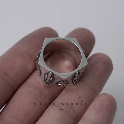 DAGGER PENTAGON RING