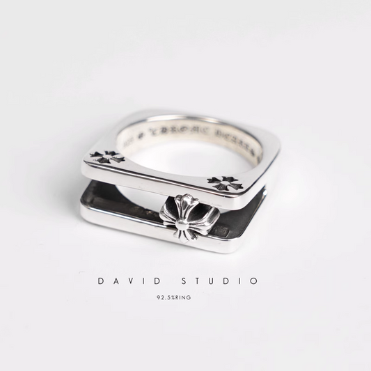 CHROME HEARTS MOVABLE CROSS RING