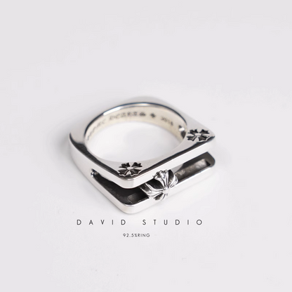 CHROME HEARTS MOVABLE CROSS RING