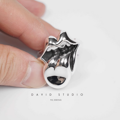 LARGE ROLLING STONES TONGUE RING