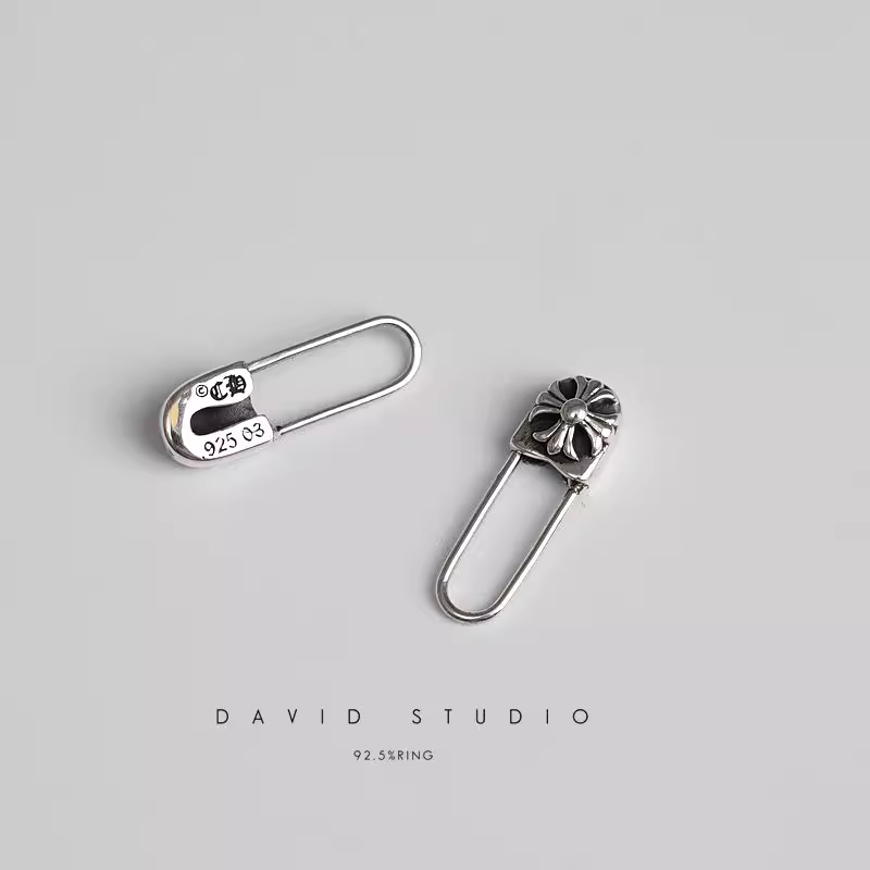 SAFETY PIN EARRINGS