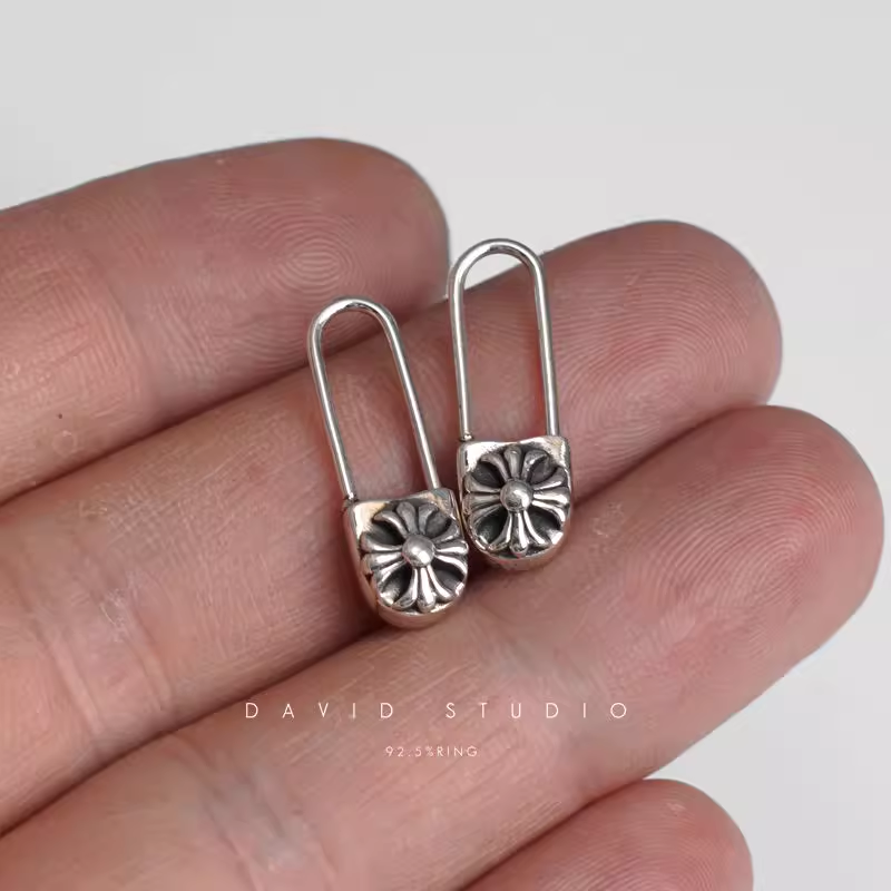 SAFETY PIN EARRINGS