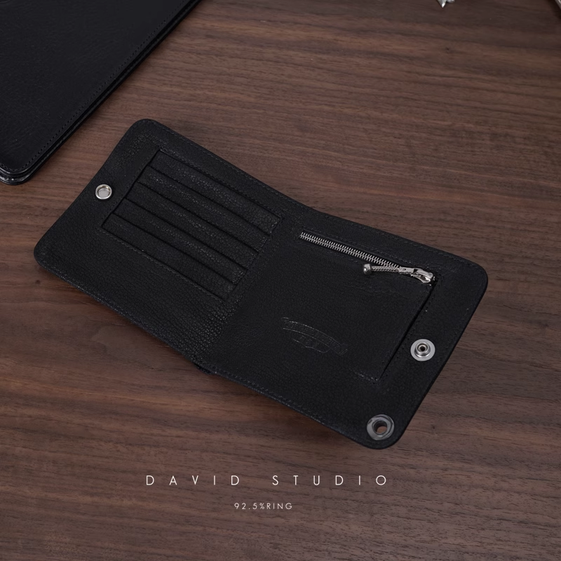 SNAP CROSS BUTTON SHEEPSKIN WALLET