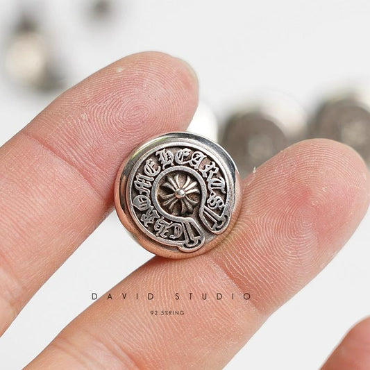 HORSESHOE TURN BUTTON