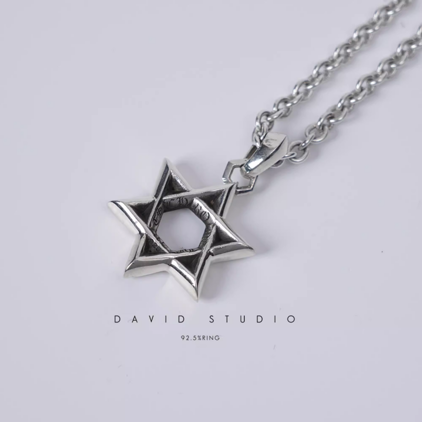 SMALL STAR OF DAVID PENDANT – ROLL CHAIN