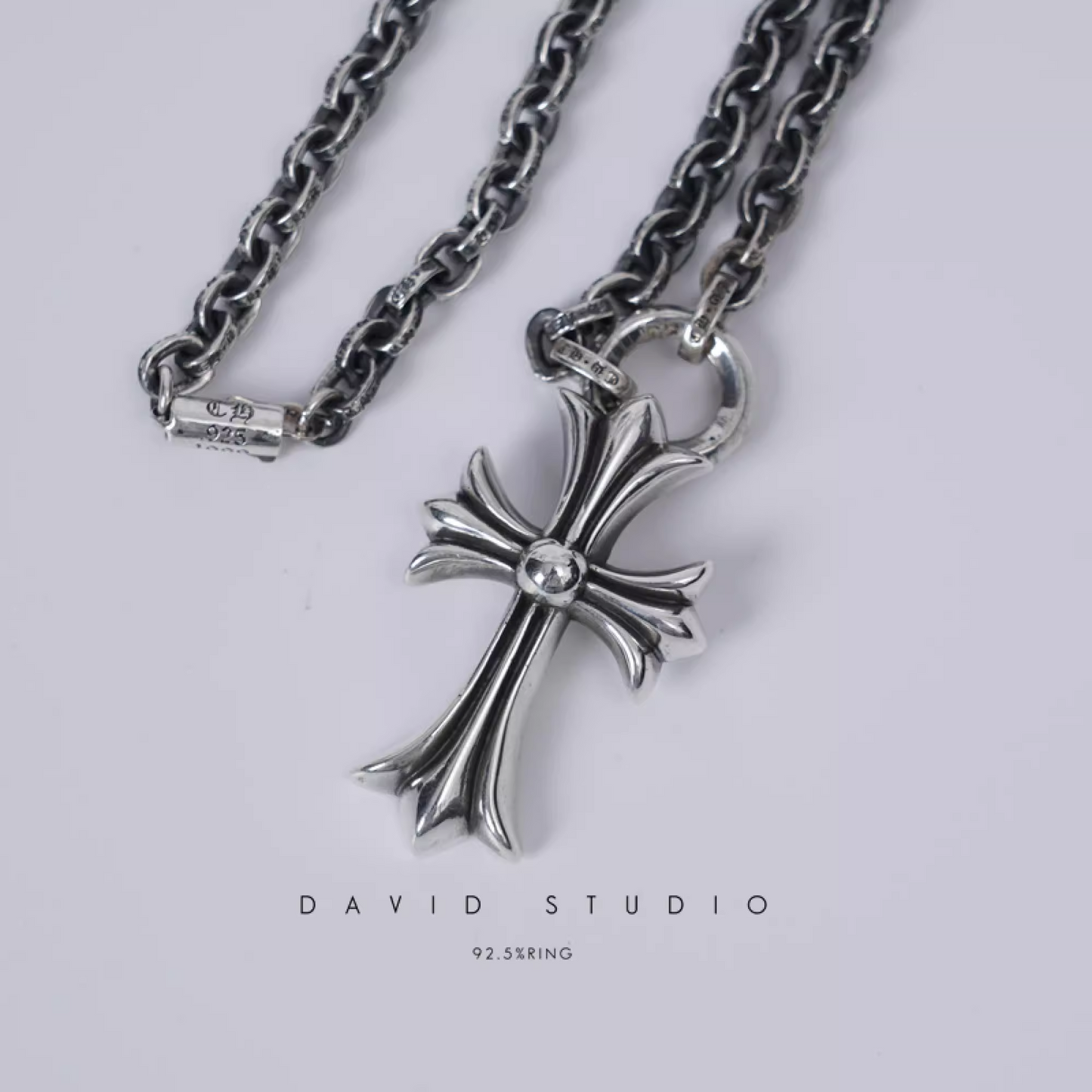 SMALL CROSS PENDANT WITH BAIL – PAPER CHAIN（PACKAGE）