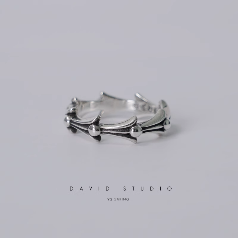 CROSS TAIL RING