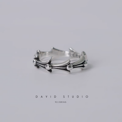 CROSS TAIL RING