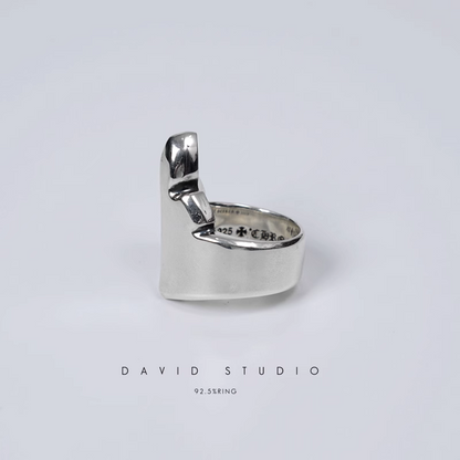 CHROME HEARTS FLEUR TAIL RING