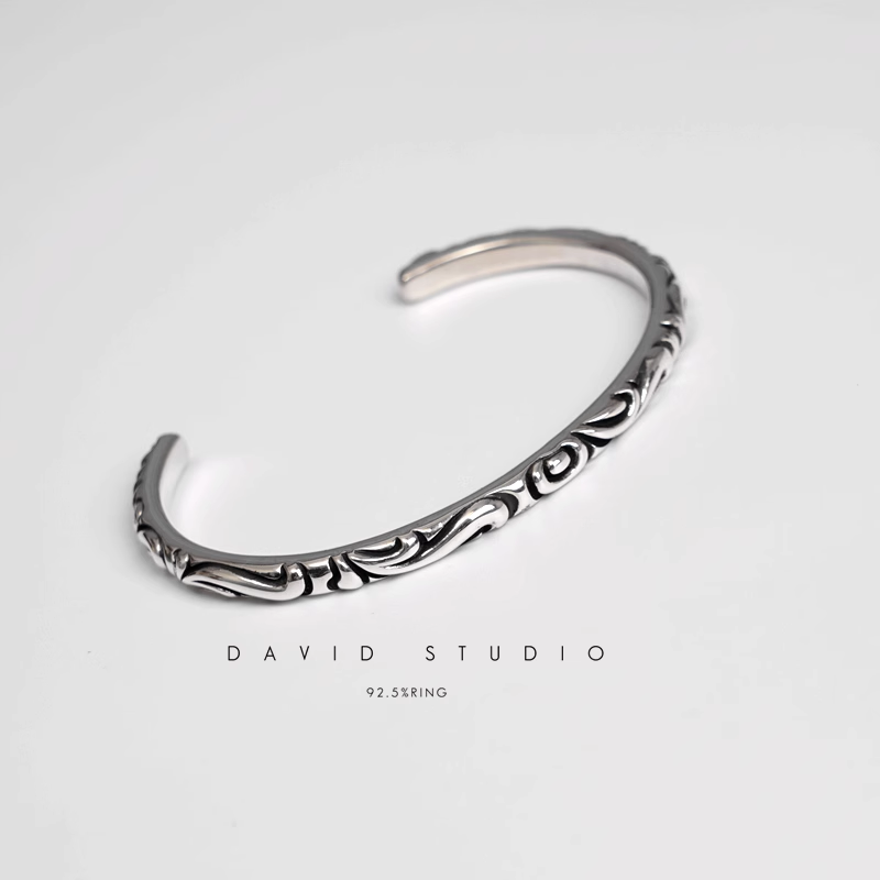 SCROLL BAND CUFF