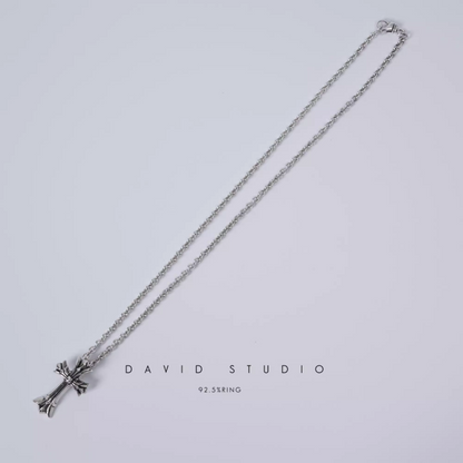 SMALL DOUBLE CROSS PENDANT – ROLL CHAIN