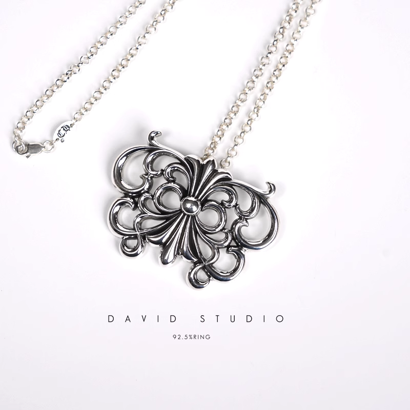 BABYFAT BUTTERFLY PENDANT – ROLL CHAIN
