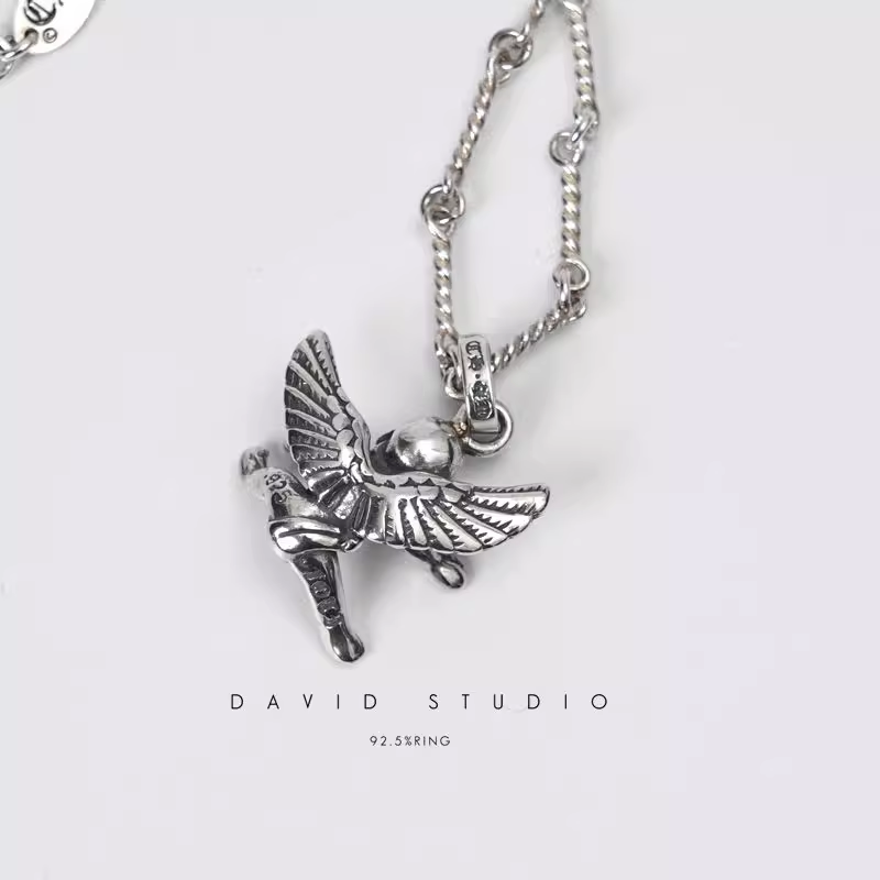 FOTI MISSLAREN PENDANT – TWIST CHAIN