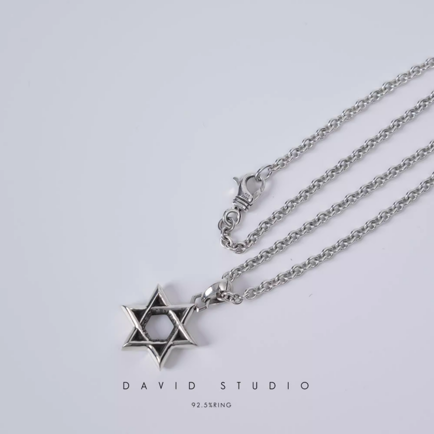 SMALL STAR OF DAVID PENDANT – ROLL CHAIN