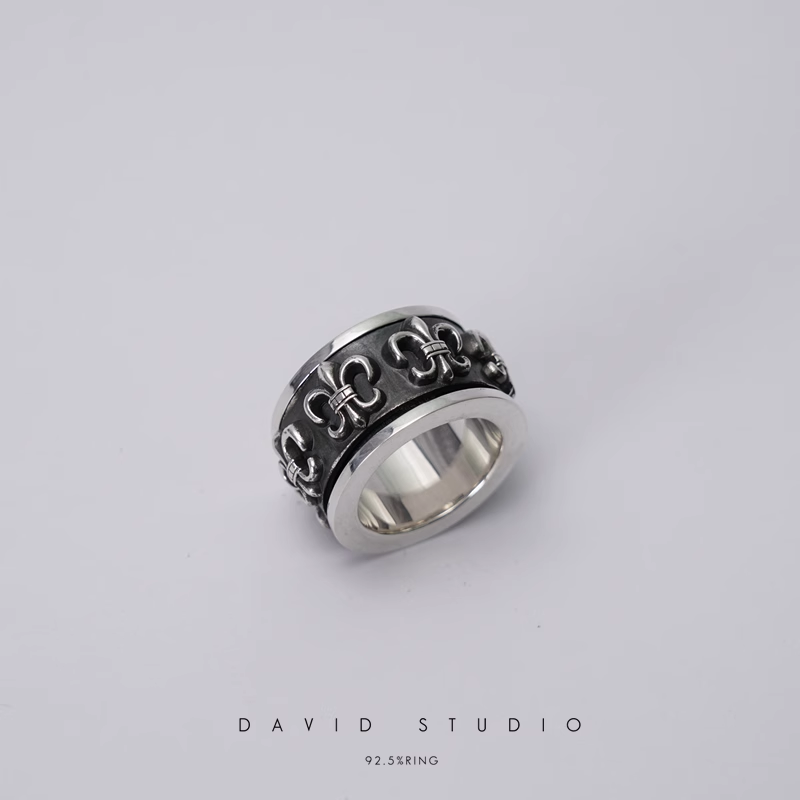 BS FLEUR SPINNER RING