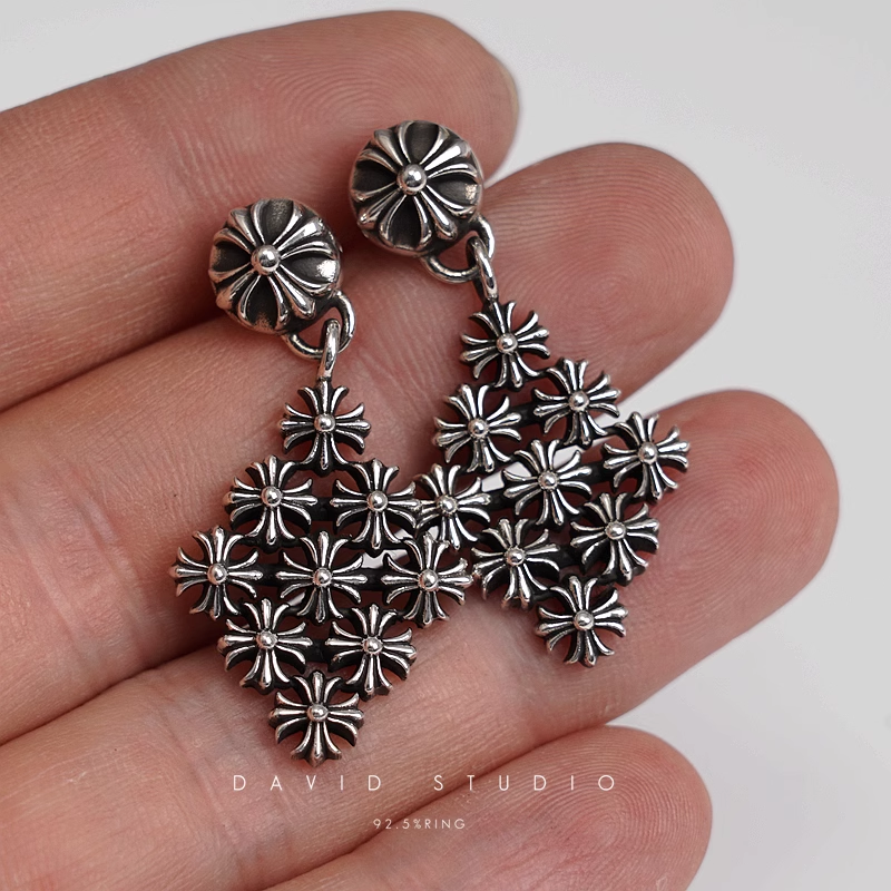 CHAIN MAIL CH PLUS EARRING SMALL
