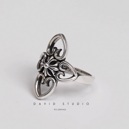CH PLUS HEART RING