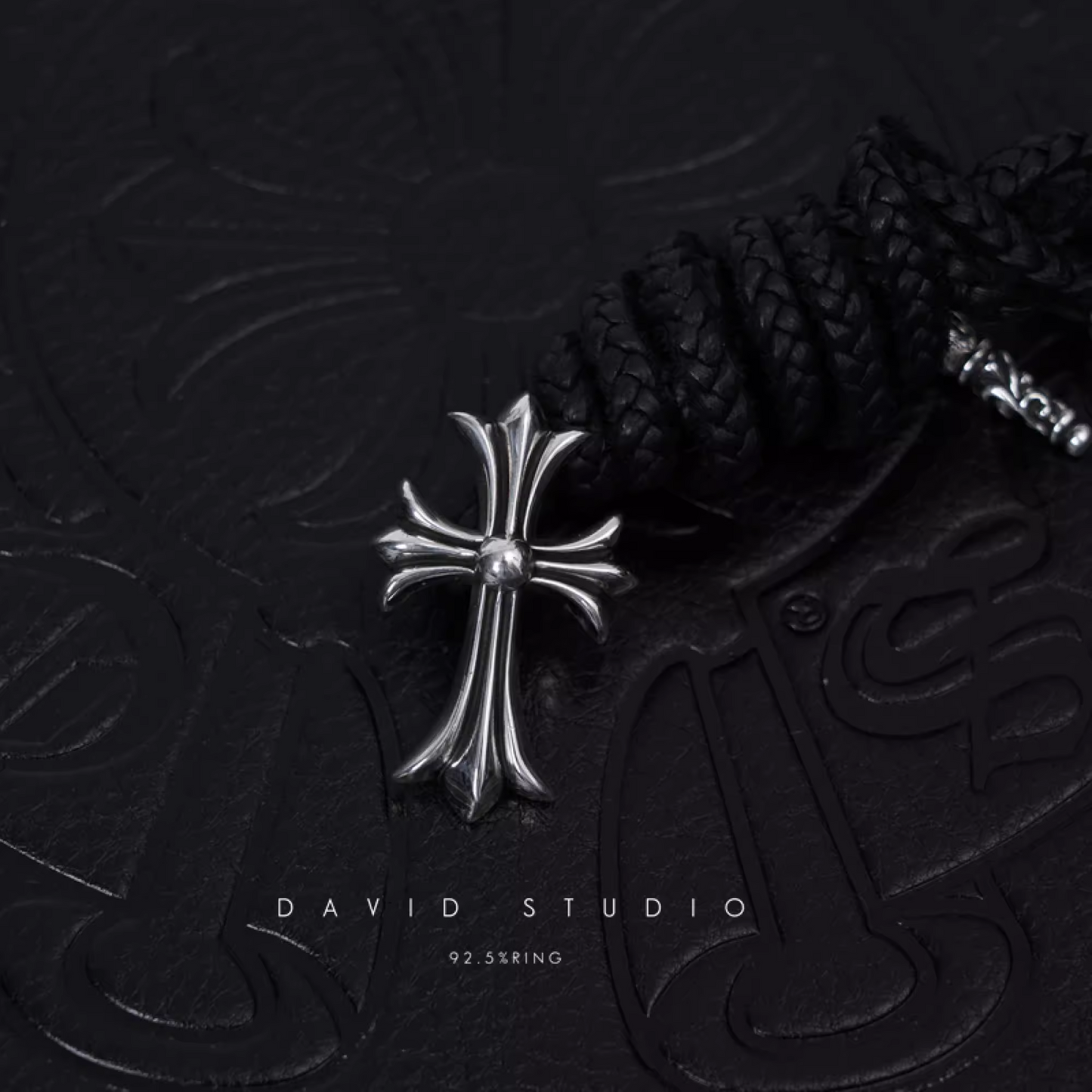 SMALL CROSS PENDANT – LEATHER BRAID