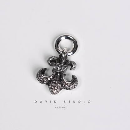 BS FLEUR CHARM WITH DIAMOND