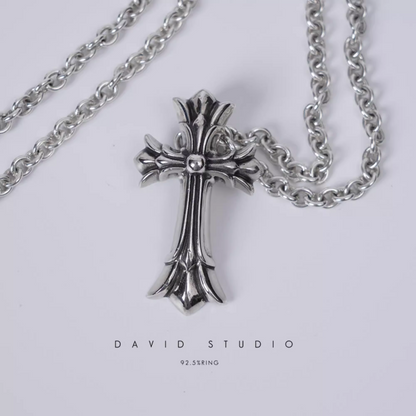 SMALL DOUBLE CROSS PENDANT – ROLL CHAIN