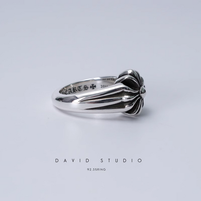 CH PLUS SIGNET RING