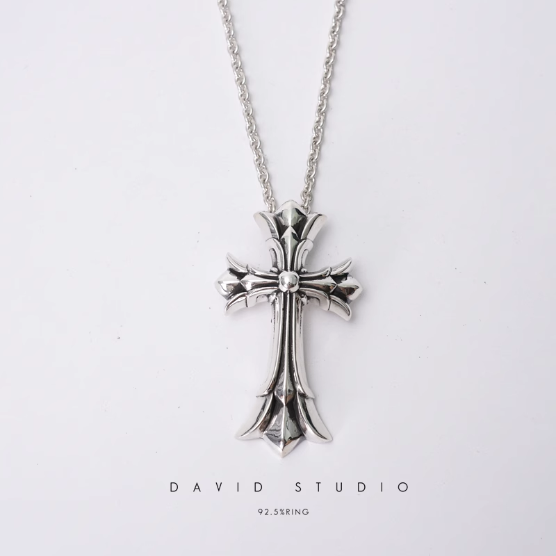 LARGE DOUBLE CROSS PENDANT – ROLL CHAIN
