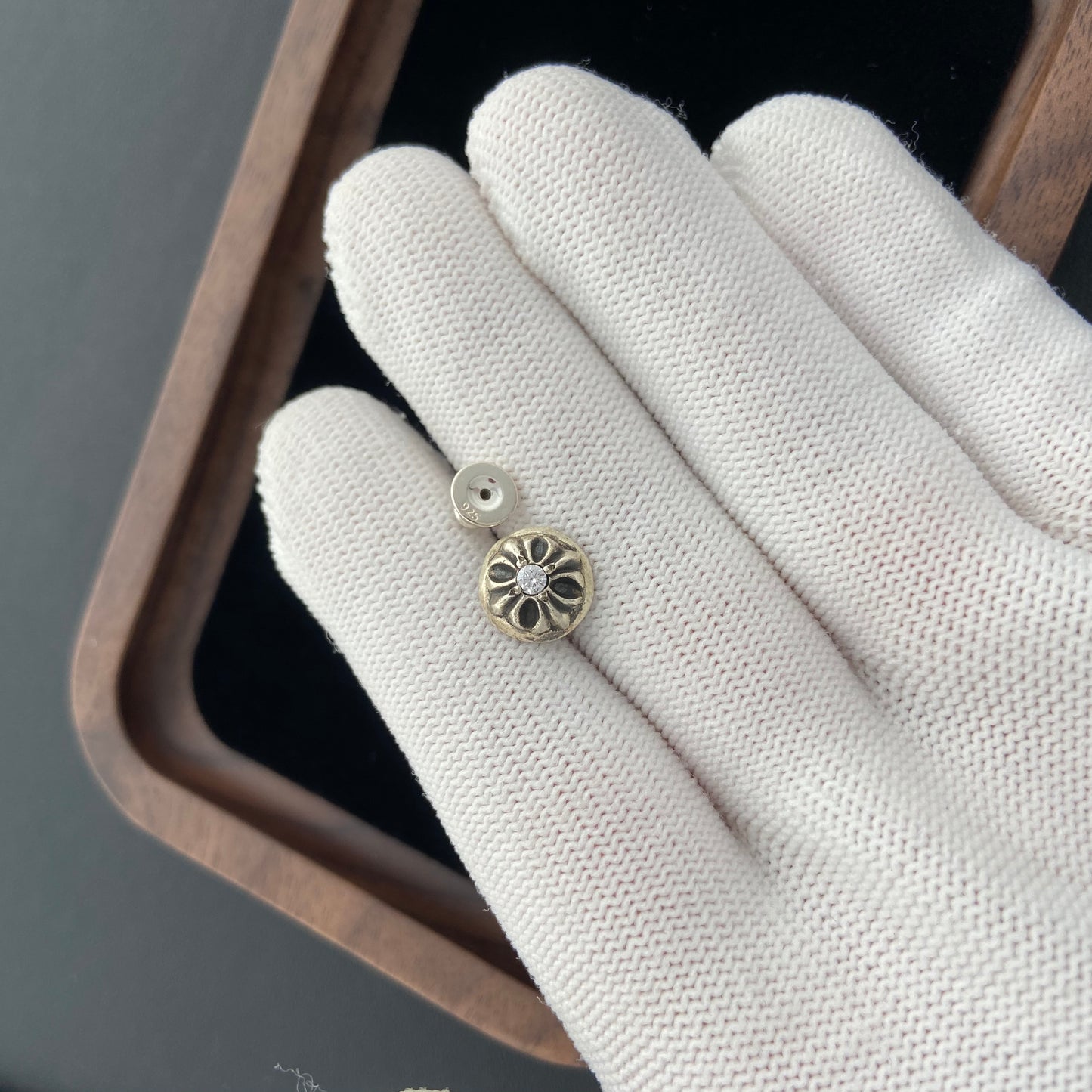 CROSS BALL STUD WITH DIAMOND