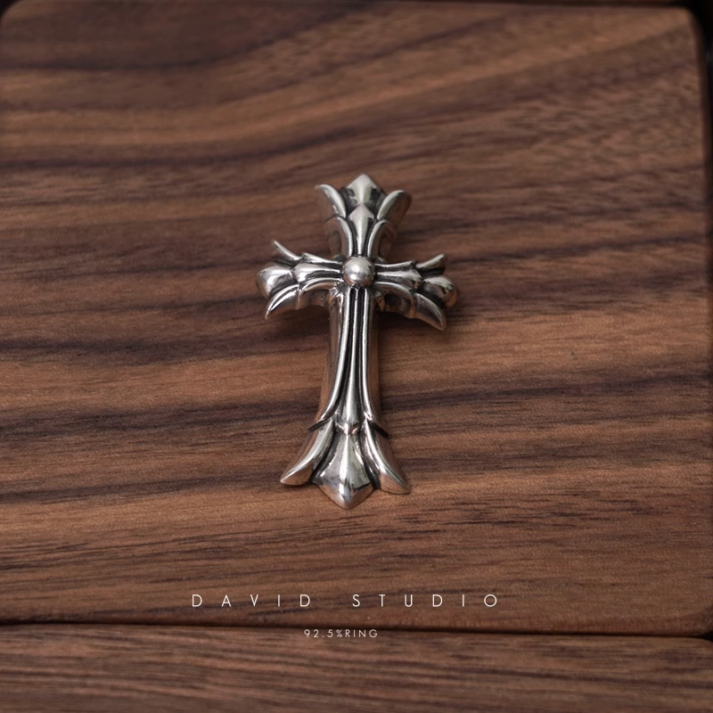 SMALL DOUBLE CROSS PENDANT