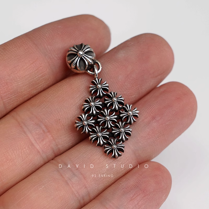 CHAIN MAIL CH PLUS EARRING SMALL